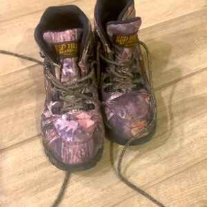 Red head hunting boots